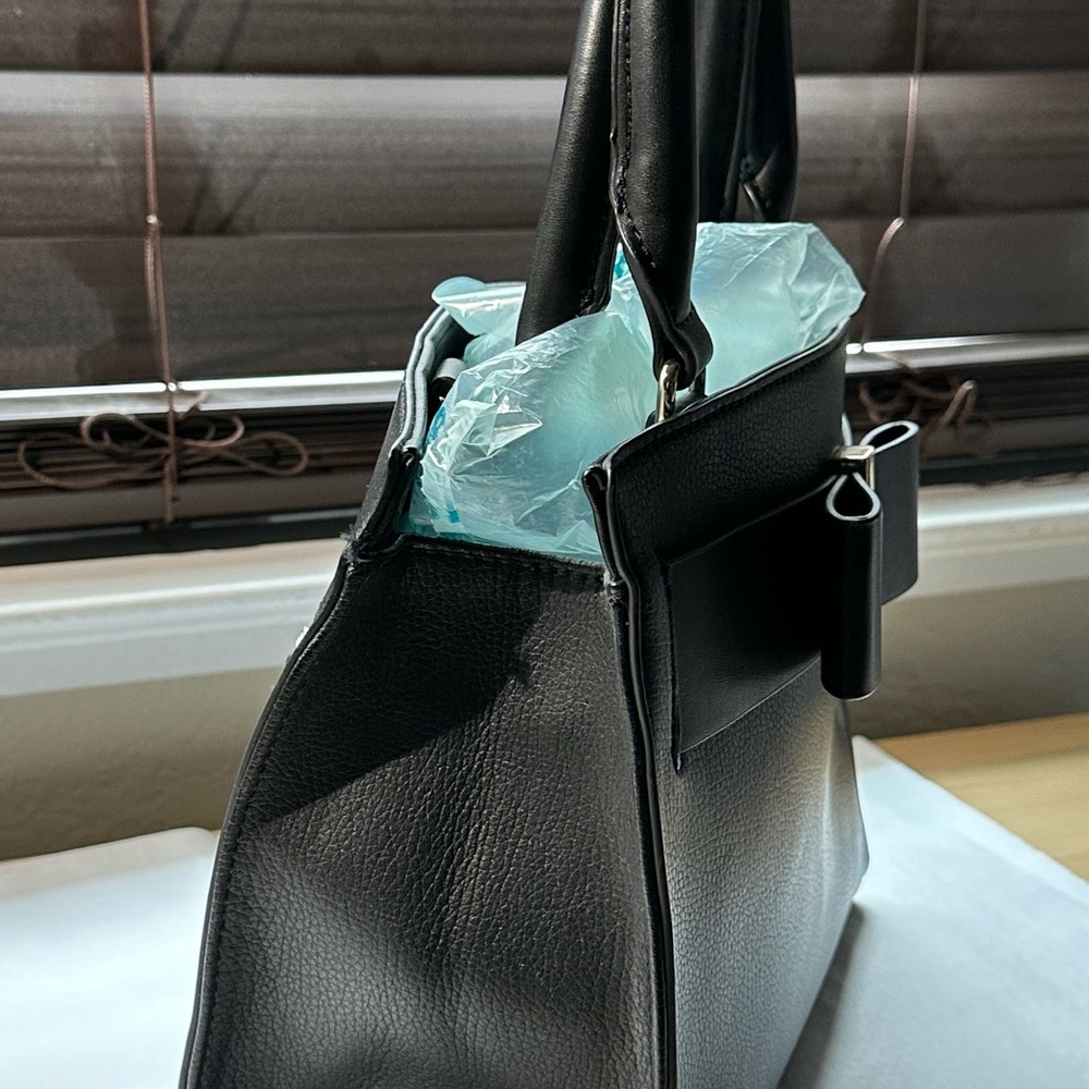 Apt 9 Black Hand/ Crossbody Bag - Picture 6 of 6